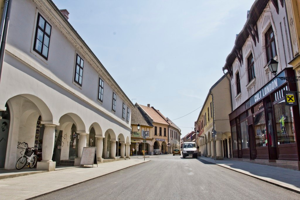 The Baroque Center of Vukovar景点图片