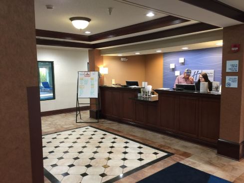 Holiday Inn Express 燃气市-浴室