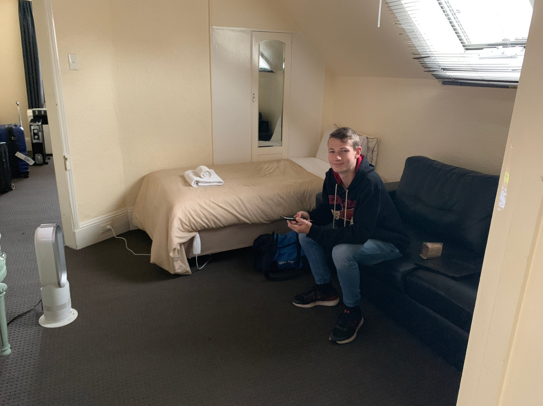 喵喵汽车旅馆主图