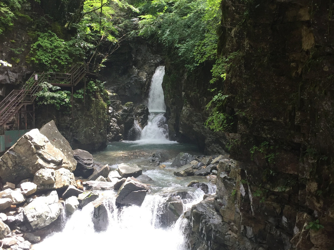 大坂町瀑布-下吕市必去景点