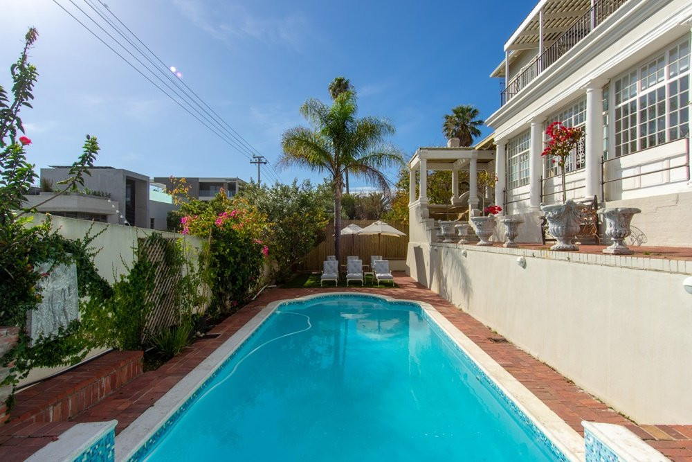 Fresnaye酒店住宿-Rhonda's Manor Guest House