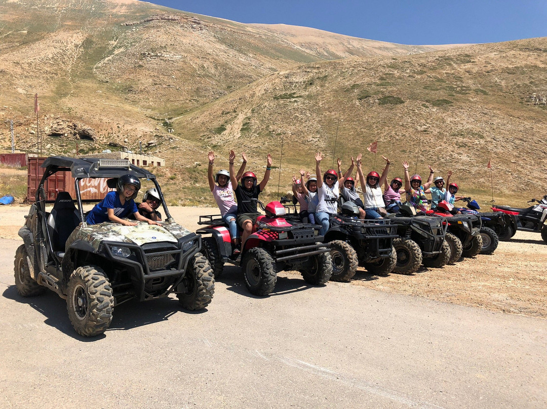 Cedars Paragliding School-Al Arz必去景点