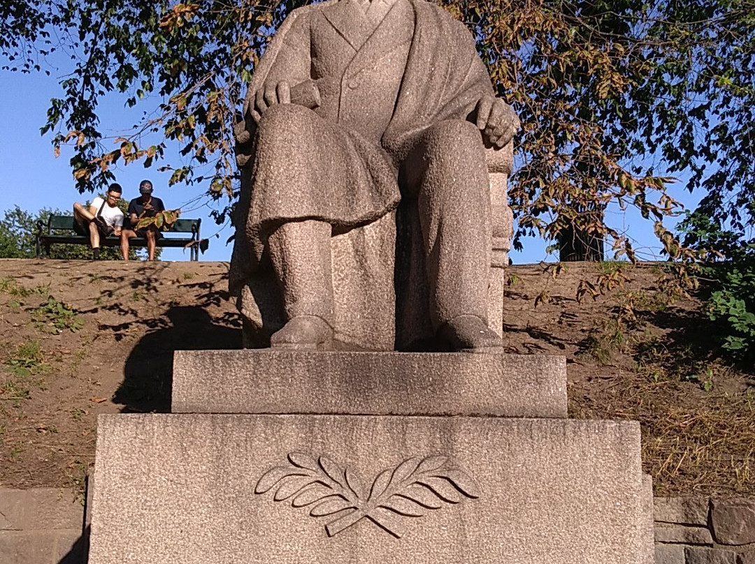 Statue of Franklin D. Roosevelt景点图片