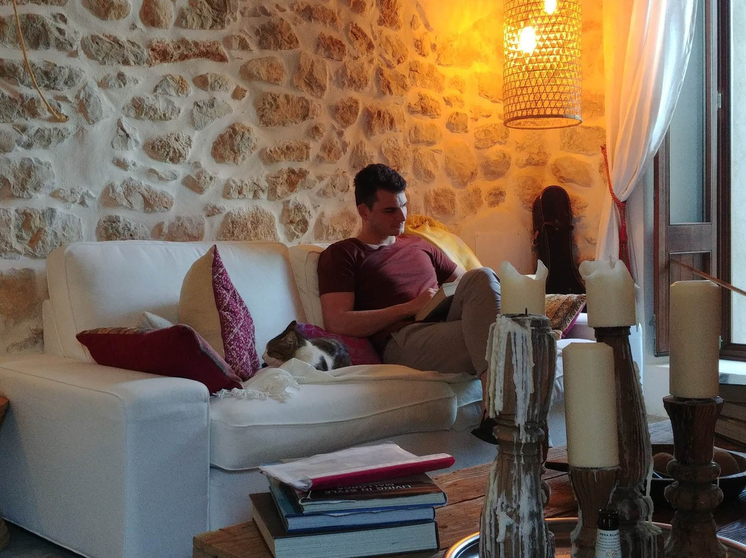 The Pink Pepper Tree Home Hotel主图