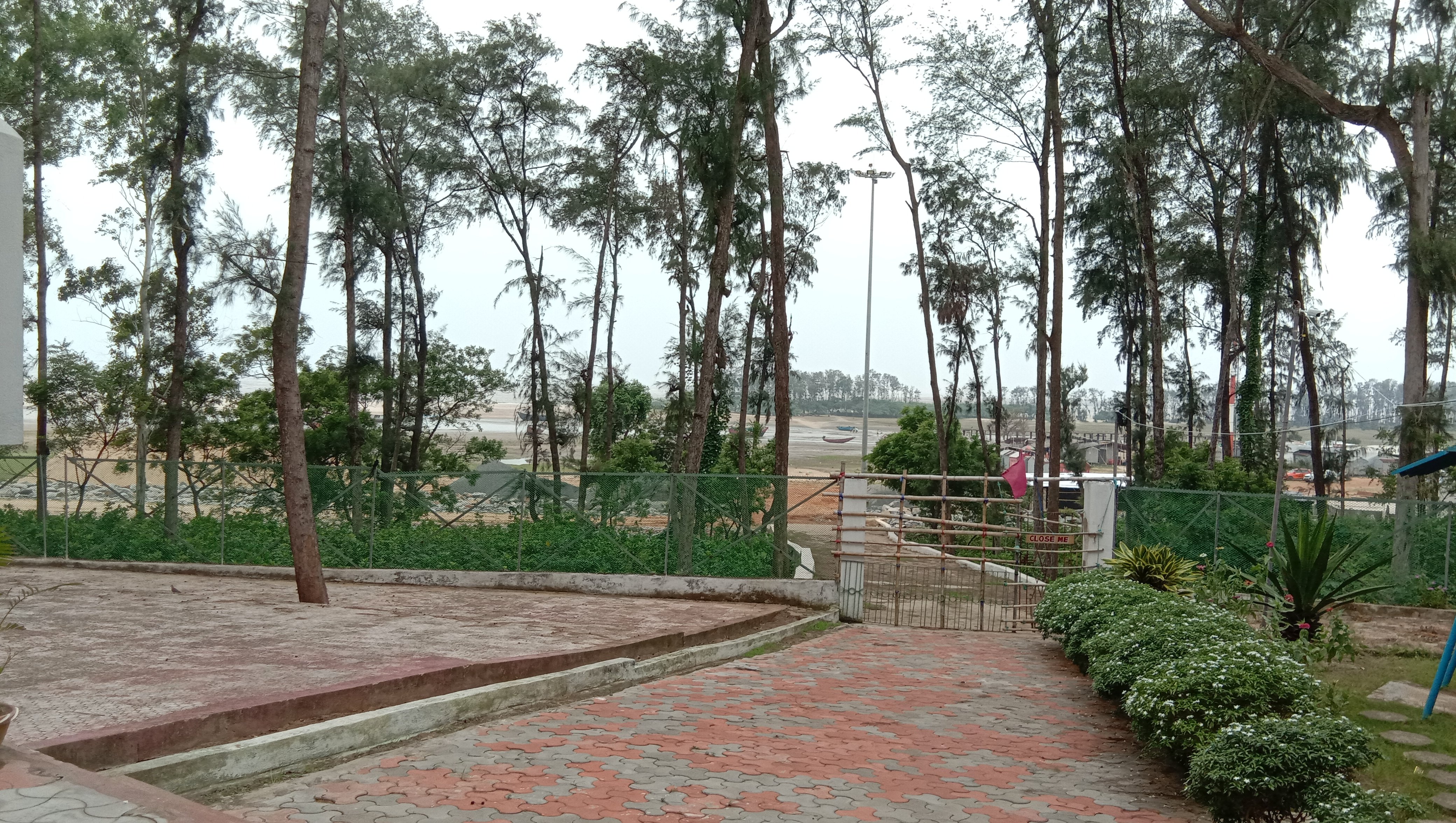 Pathanivas Chandaneswar-官方