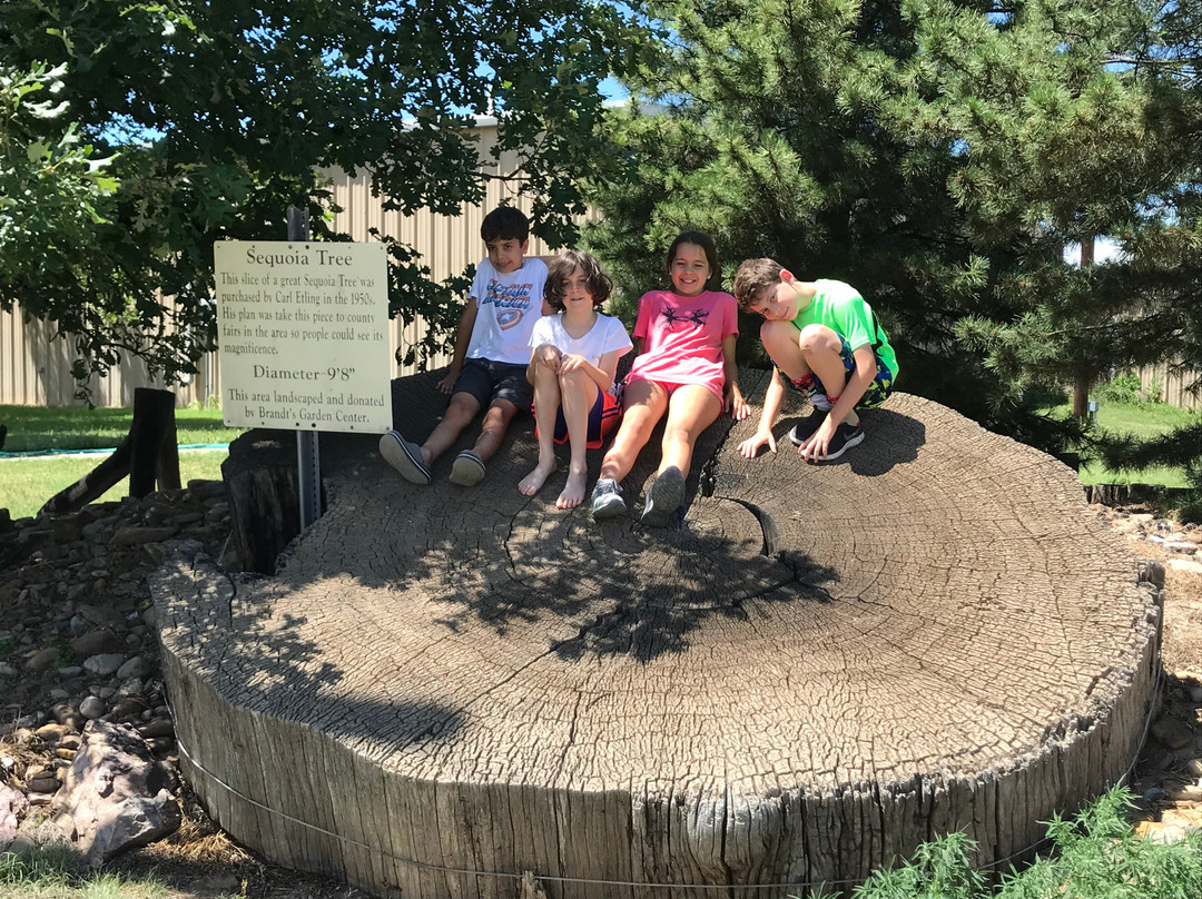 Dinosaur Quarry-Kenton必去景点
