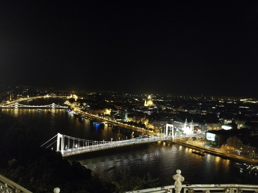 VIP Limousine Budapest景点图片