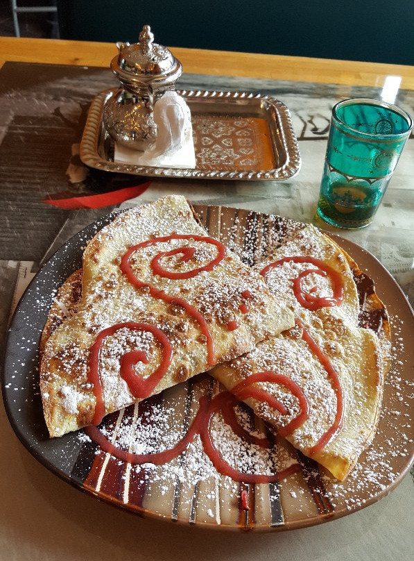 Crepes De Luxe Cafe