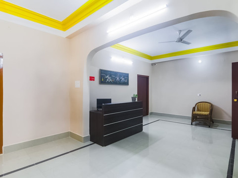 OYO 22435 Ramdhenu Homes主图