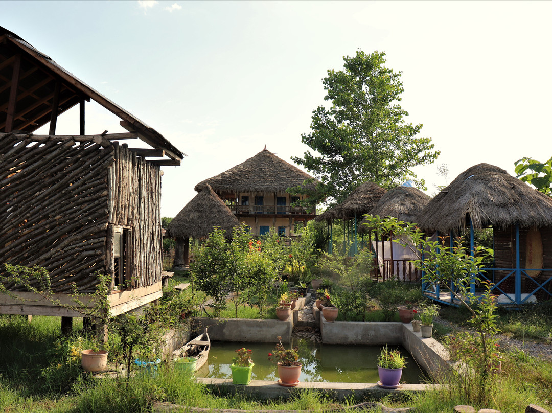 Lotka Ecolodge