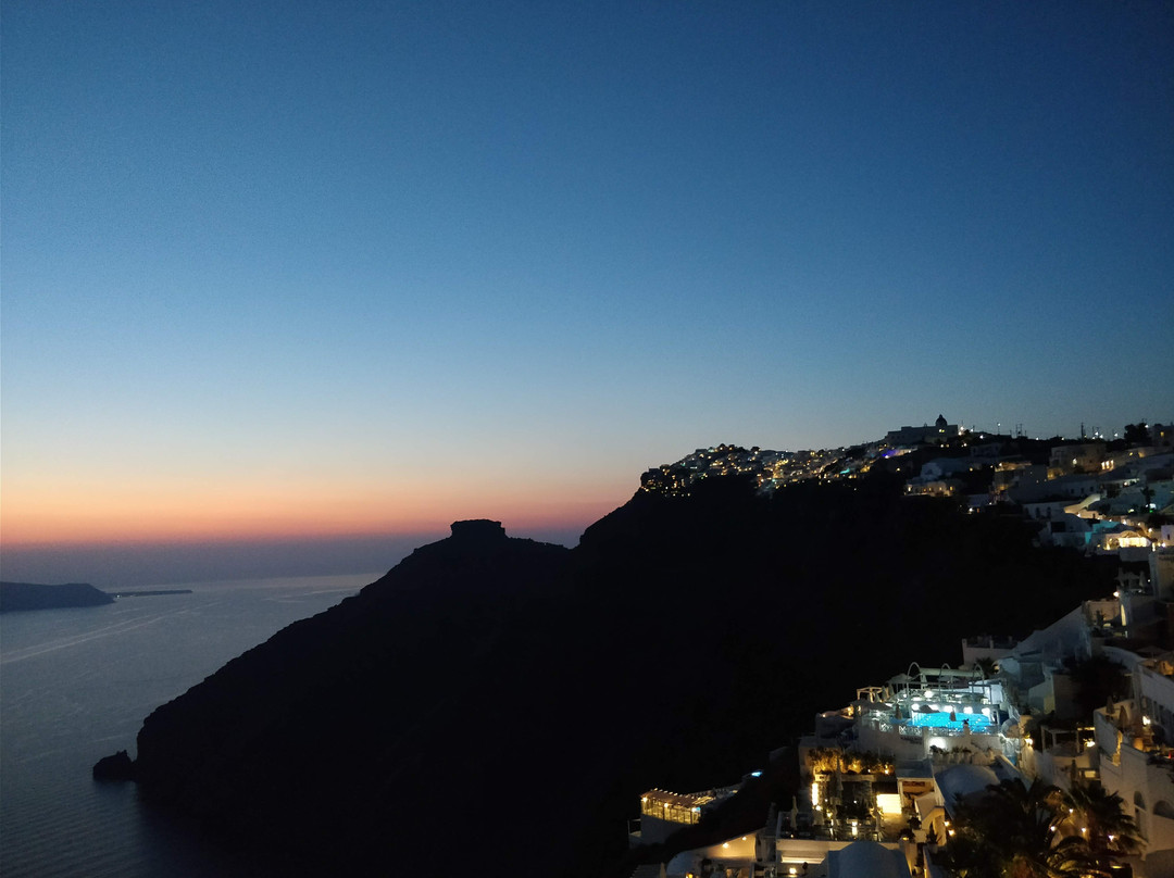 格里尼酒店主图