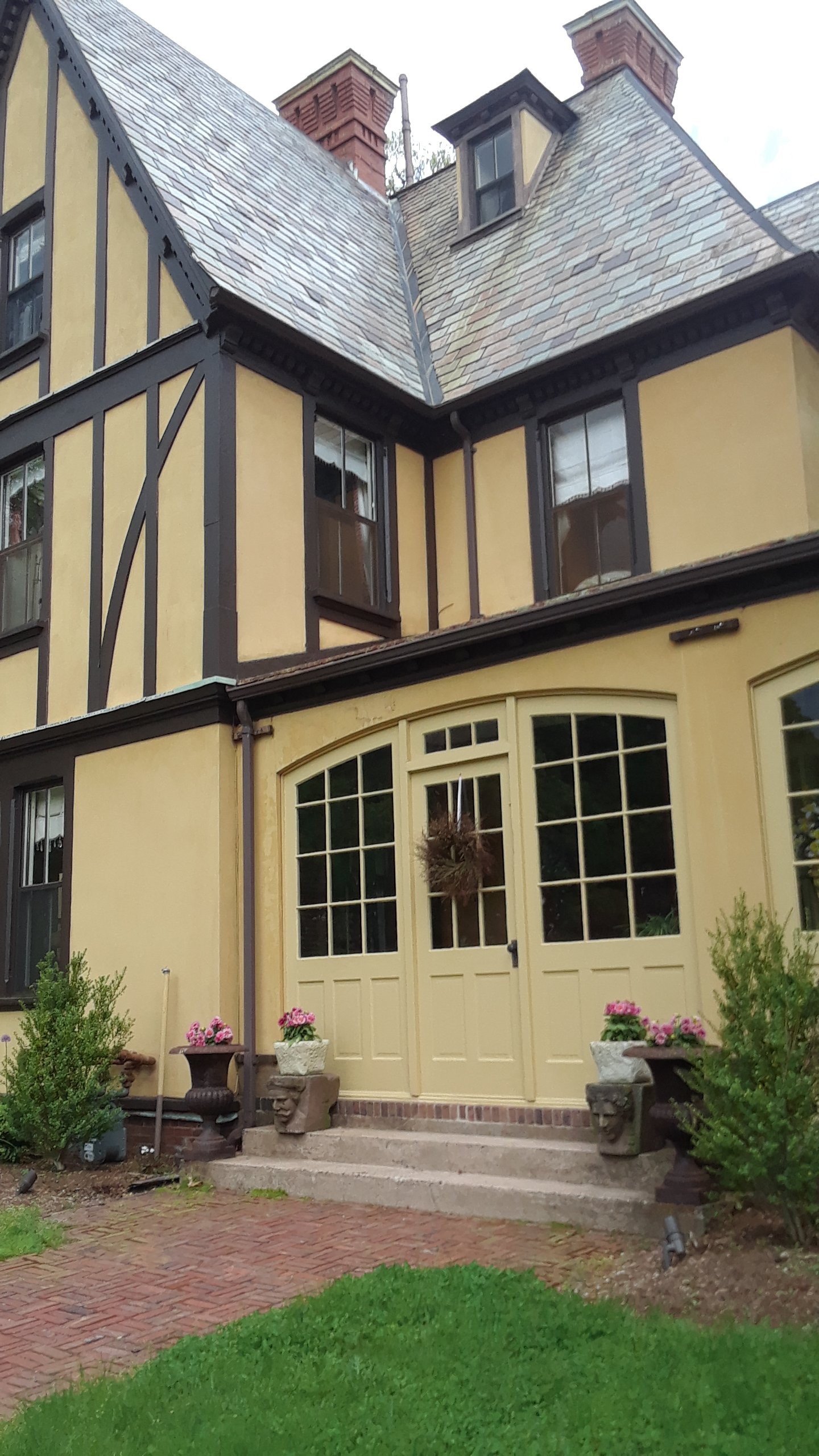 Charles Cheney Inn-portrait