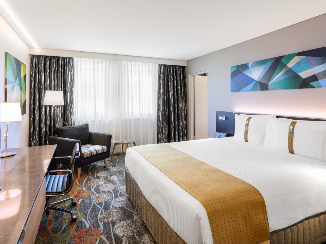 珀斯城市中心假日酒店主图