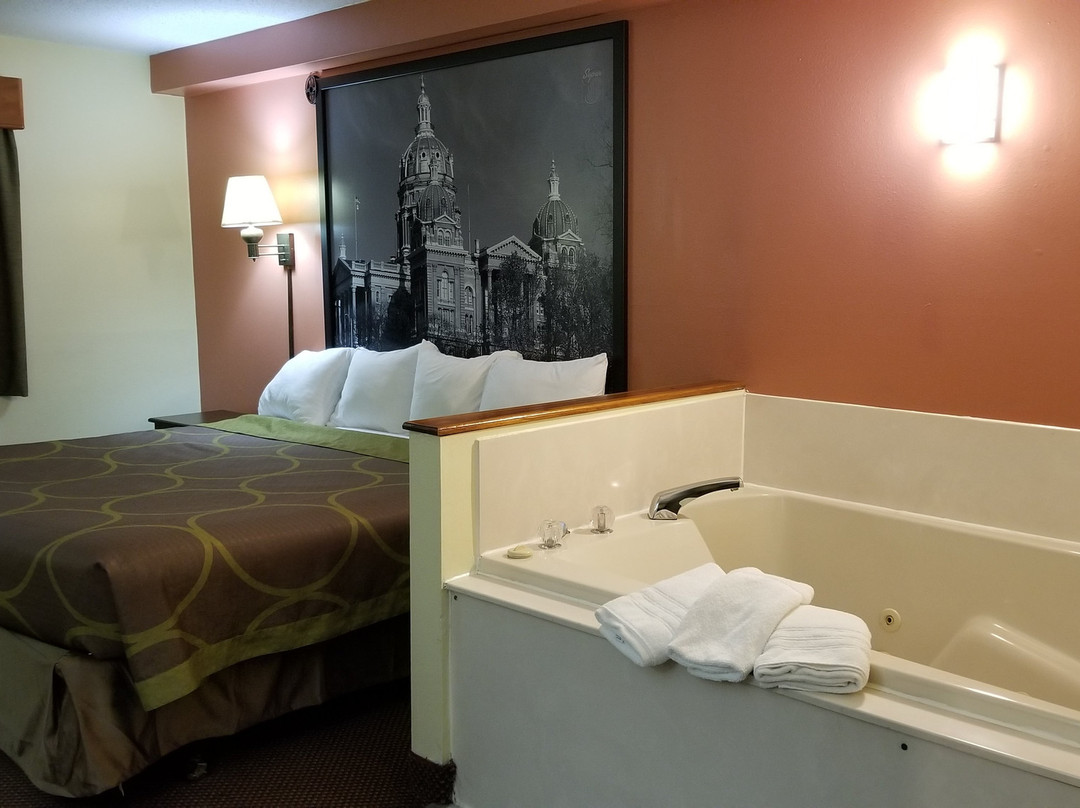 Super 8 by Wyndham Ottumwa主图