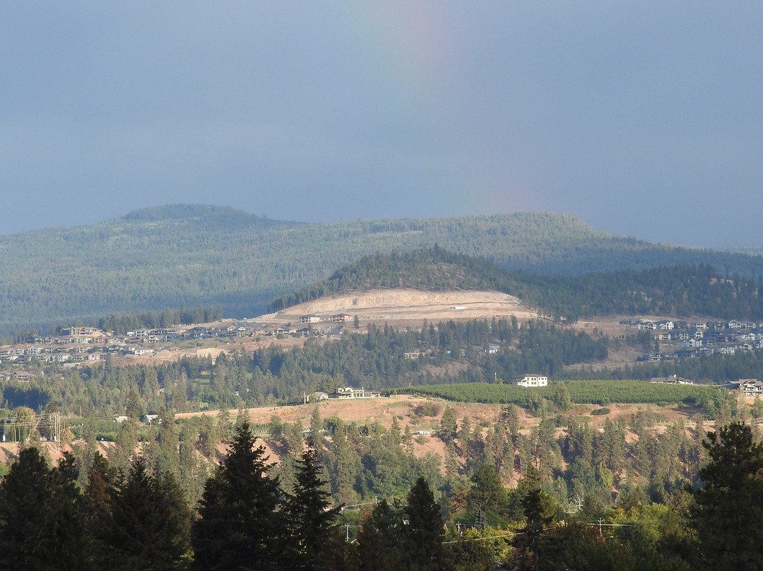 贝斯特韦斯特普鲁士科罗瓦套房酒店主图