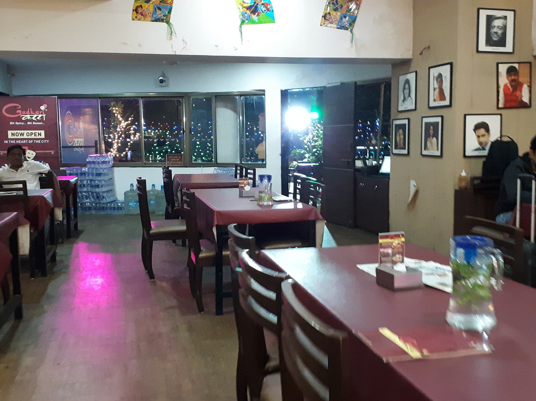 Gadkari Rangayatan-塔那必去景点