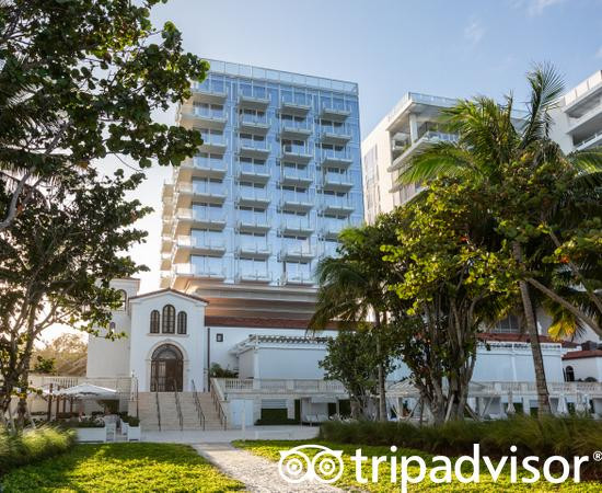 Four Seasons Hotel at The Surf Club, Surfside, Florida主图