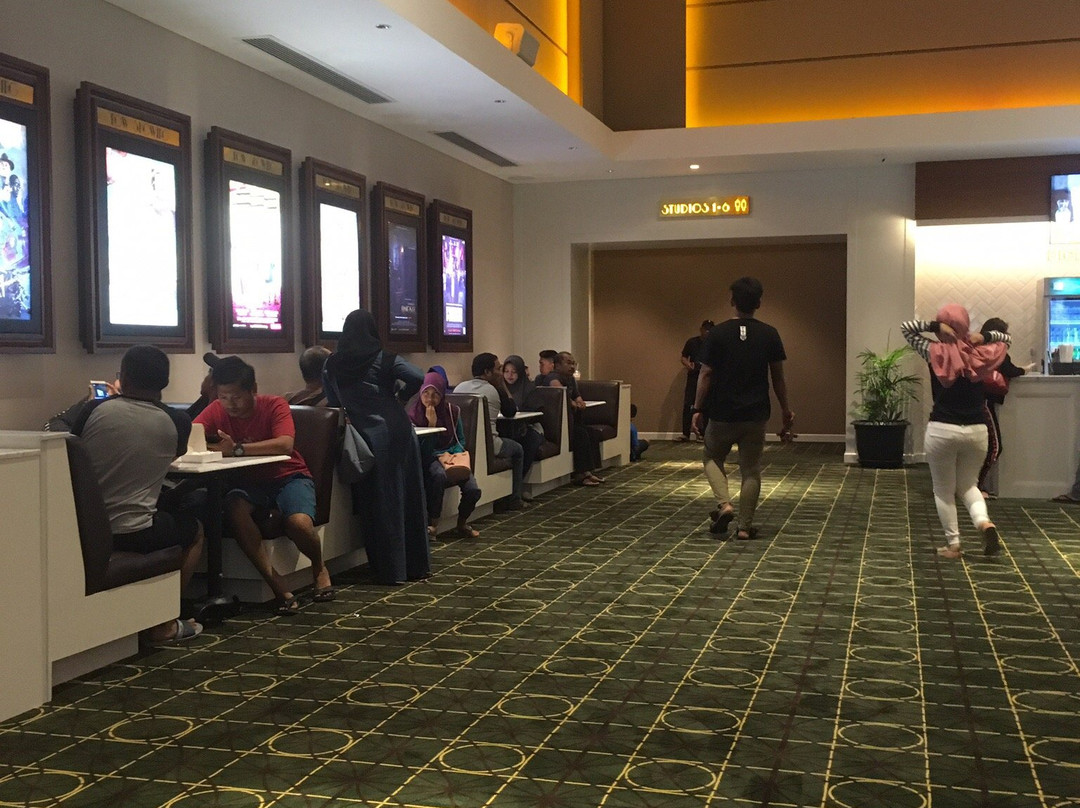 Gressmall XXI-Gresik必去景点