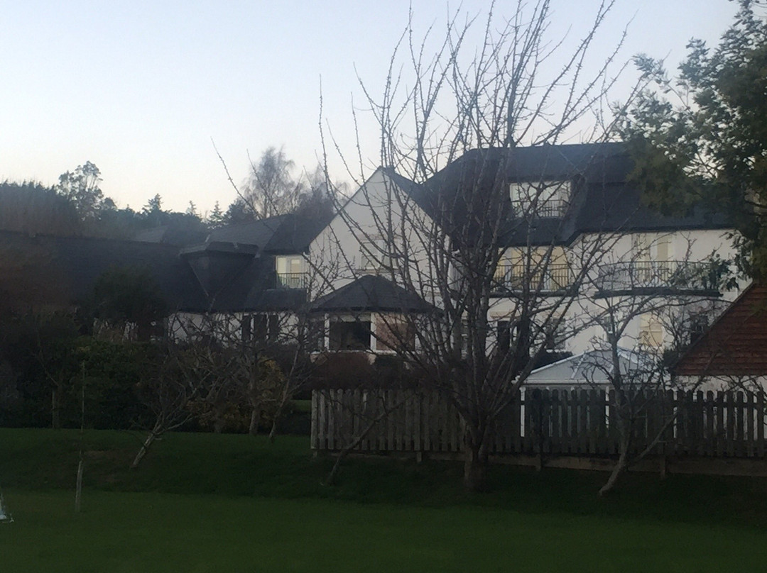 Rathmichael Lodge-Shankill必去景点