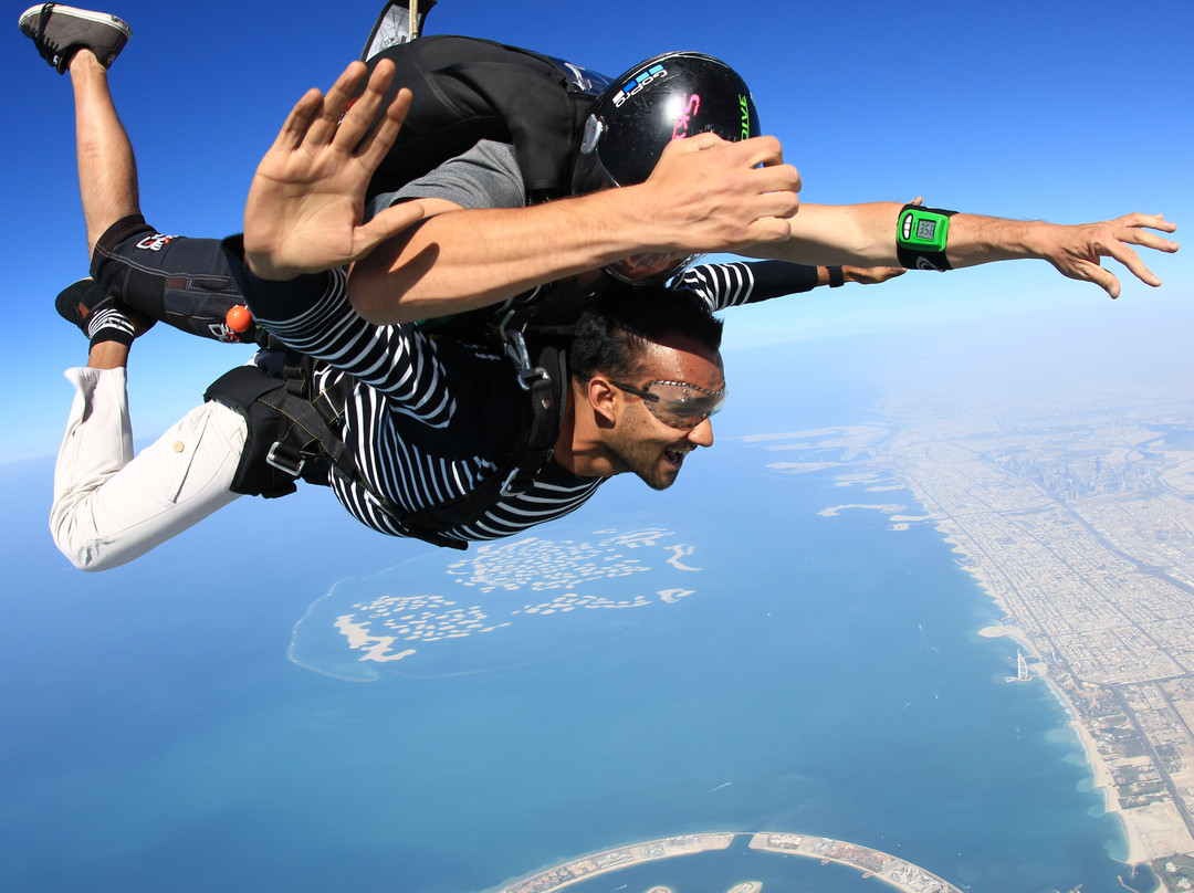 迪拜天空跳伞之旅景点图片