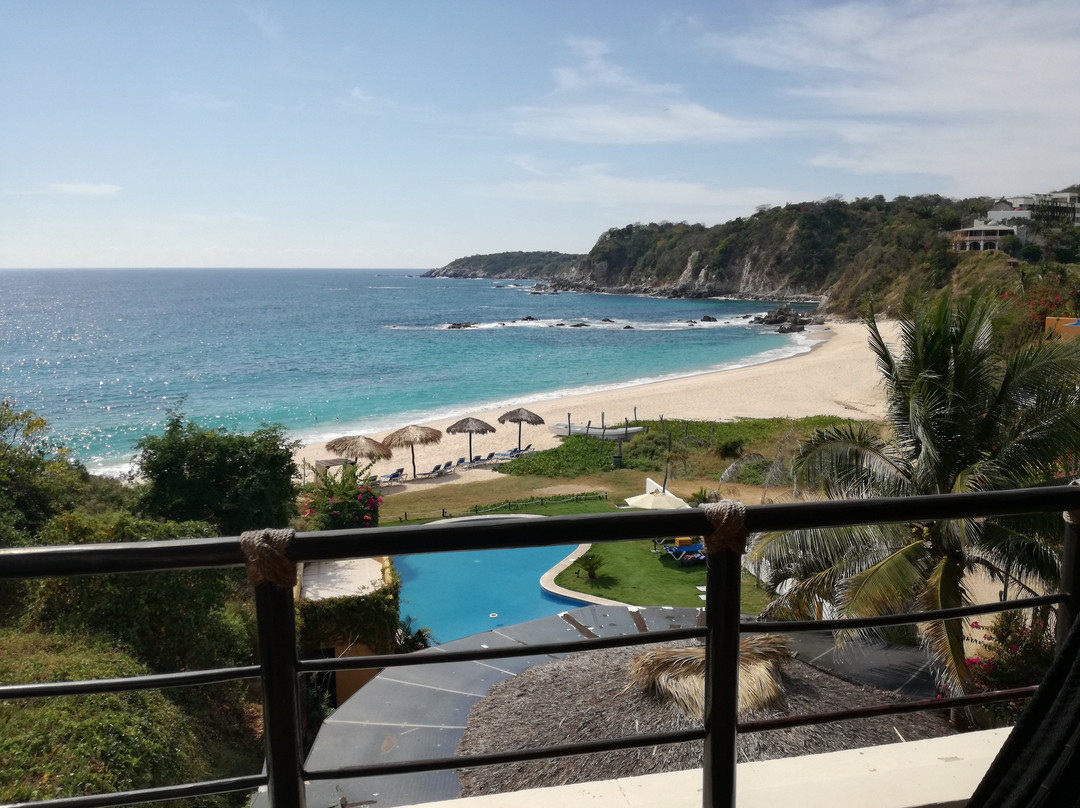 Manta Raya Hotel主图