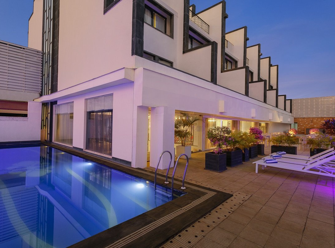 Ginger Goa, Dona Paula