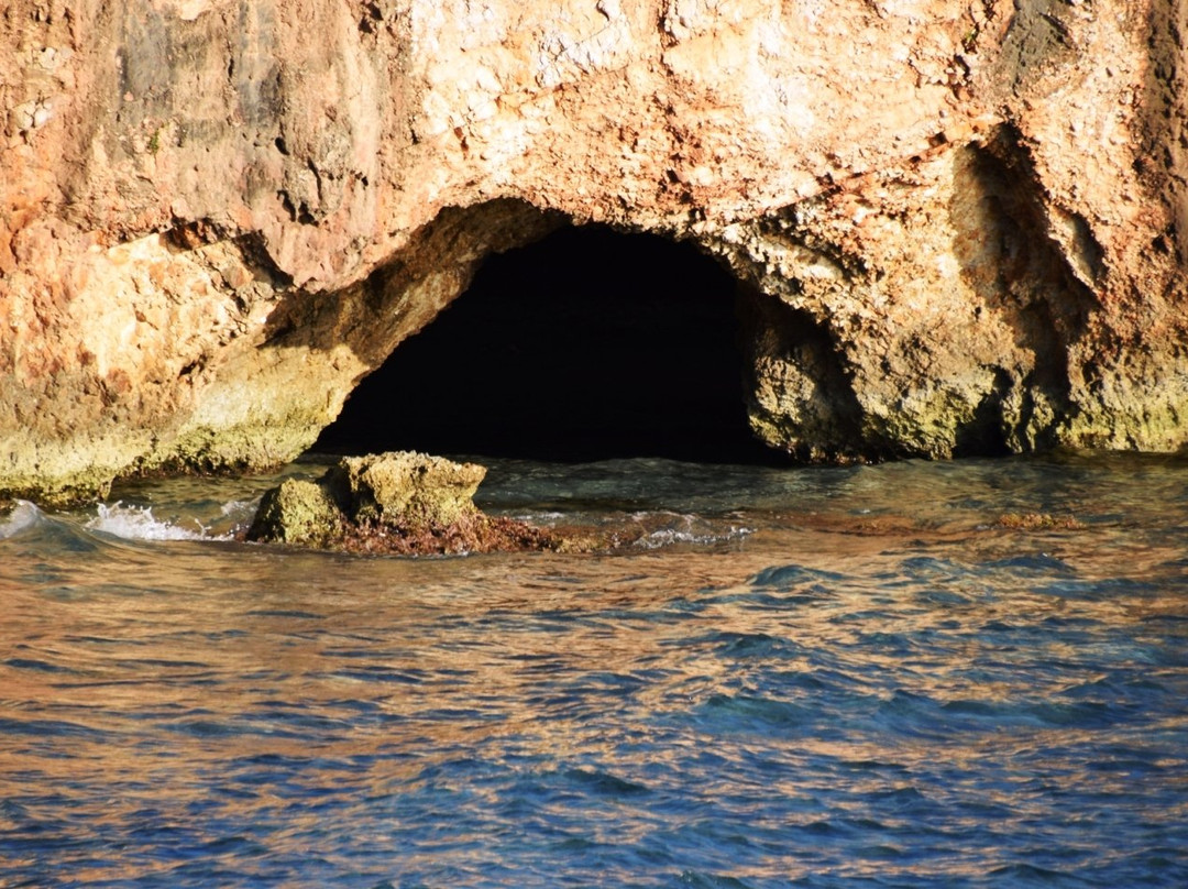 Small beach-阿尔戈斯托利翁必去景点
