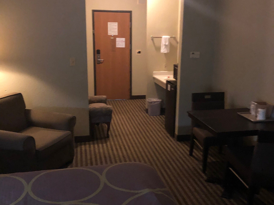 Super 8 by Wyndham Gurnee主图