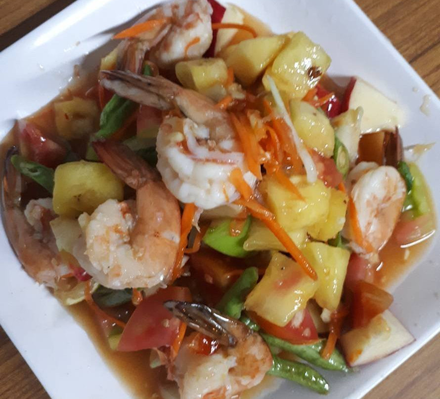 Rabbit Bar & Restaurant