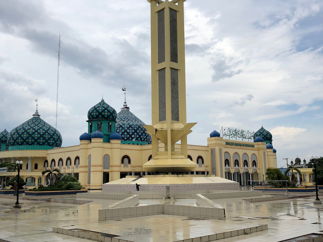 Al-Karomah Great Mosque景点图片