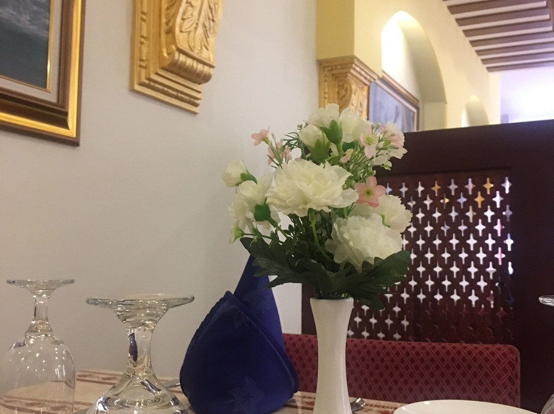 马纳套房酒店主图