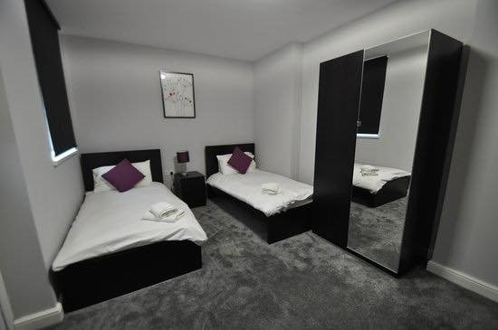The Embassy Hotel主图