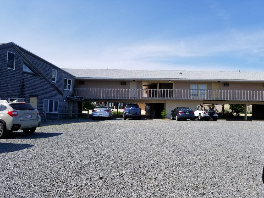 Beachfront White Sands Resort Motel主图