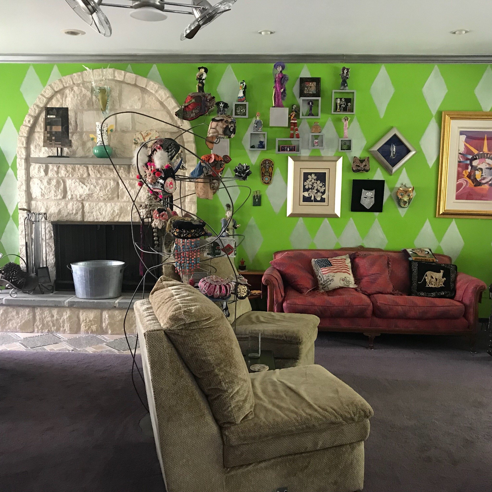 3 Dawg Nite B & B-官方