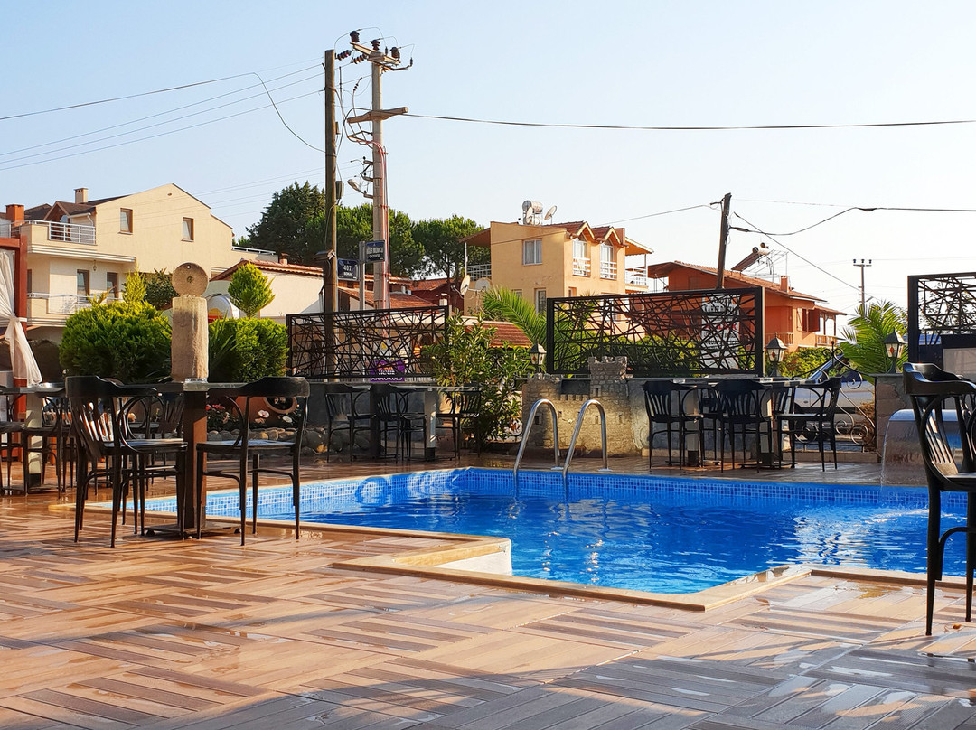 Salihler酒店住宿-Aterna Hotel