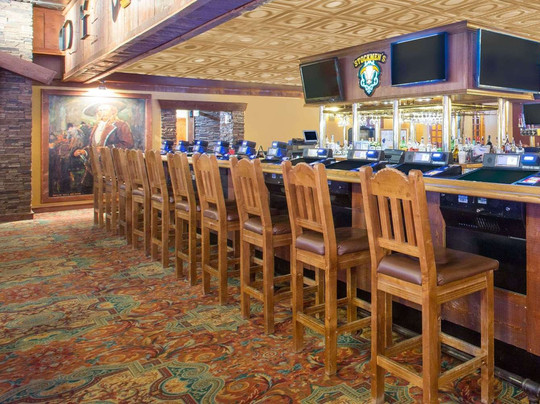 Ramada by Wyndham Elko Hotel at Stockmen's Casino主图