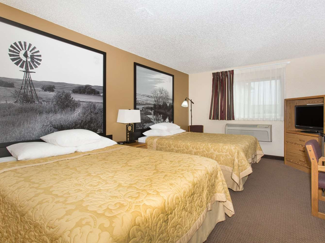 Super 8 by Wyndham Ogallala主图