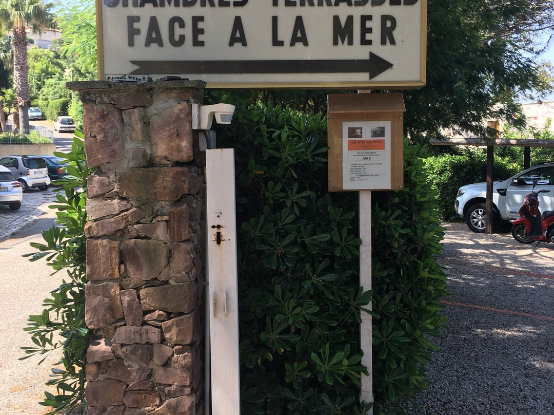 Le Mas des Pins