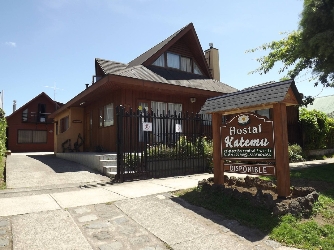 Hostal Katemu
