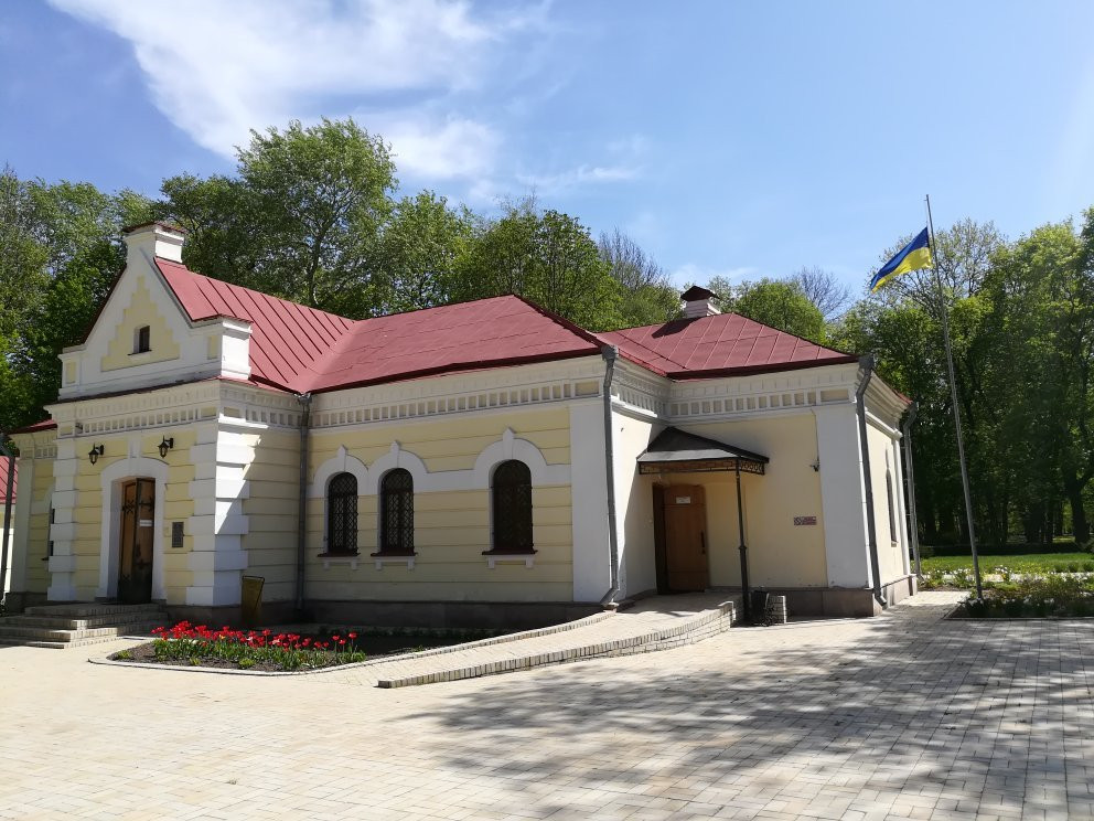 Brech旅游景点-The House of the General Military Judge