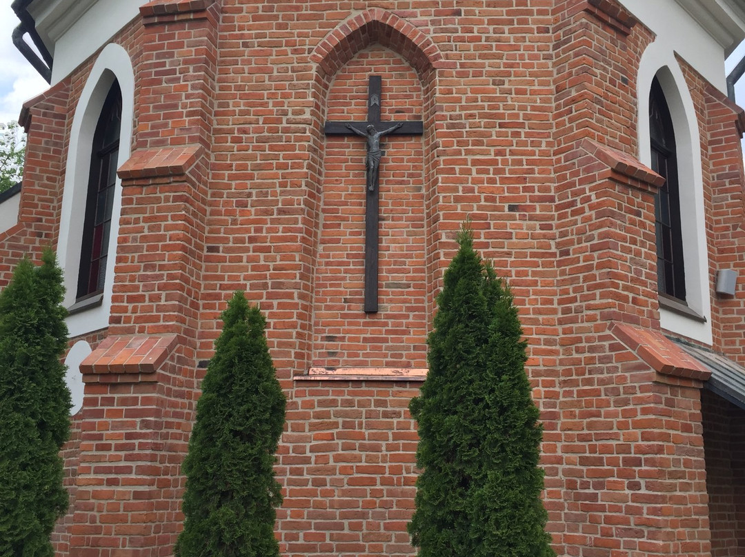 Koscioł Swietego Jakuba Apostoła na Tarchominie-华沙必去景点