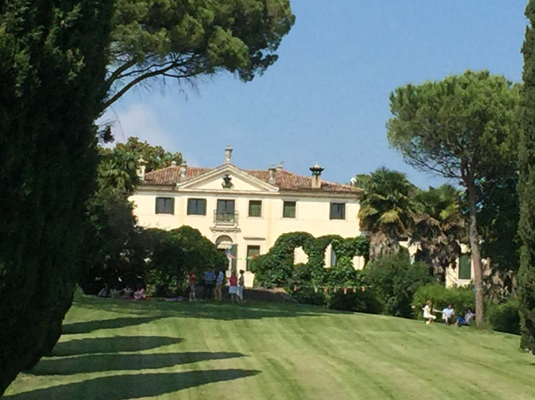 Villa Morosini, Lucheschi景点图片