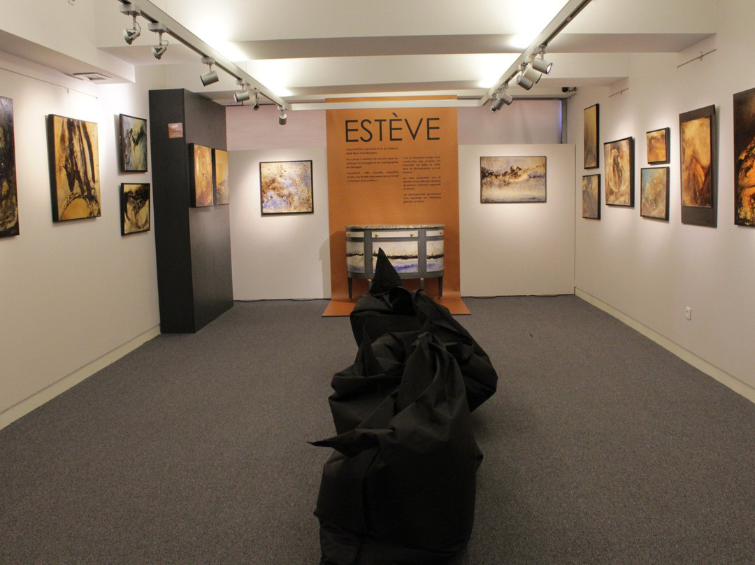 Musee du Bois et de la Marqueterie-Revel必去景点