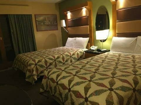 Greshams Lake View Motel主图