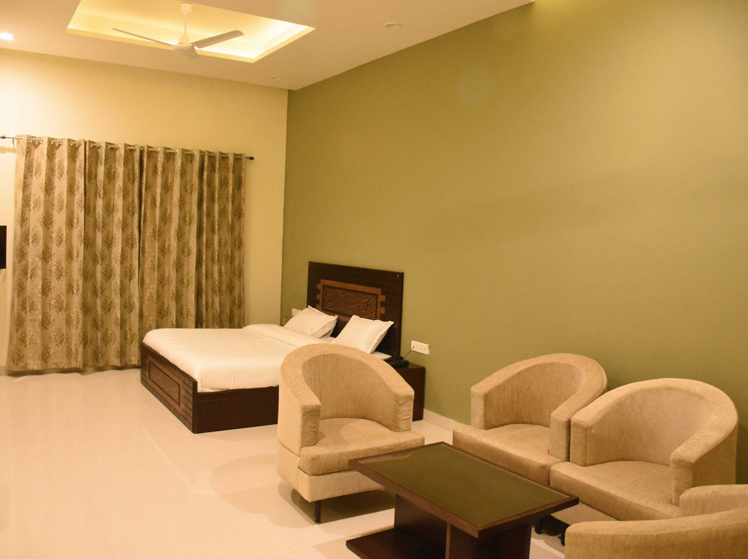 HOTEL AMRIT MANTHAN主图