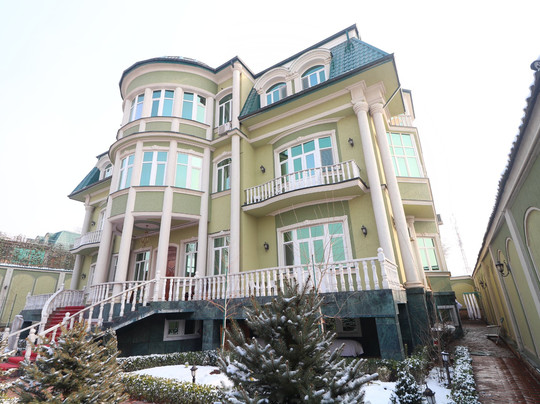 Lotte Palace Dushanbe主图