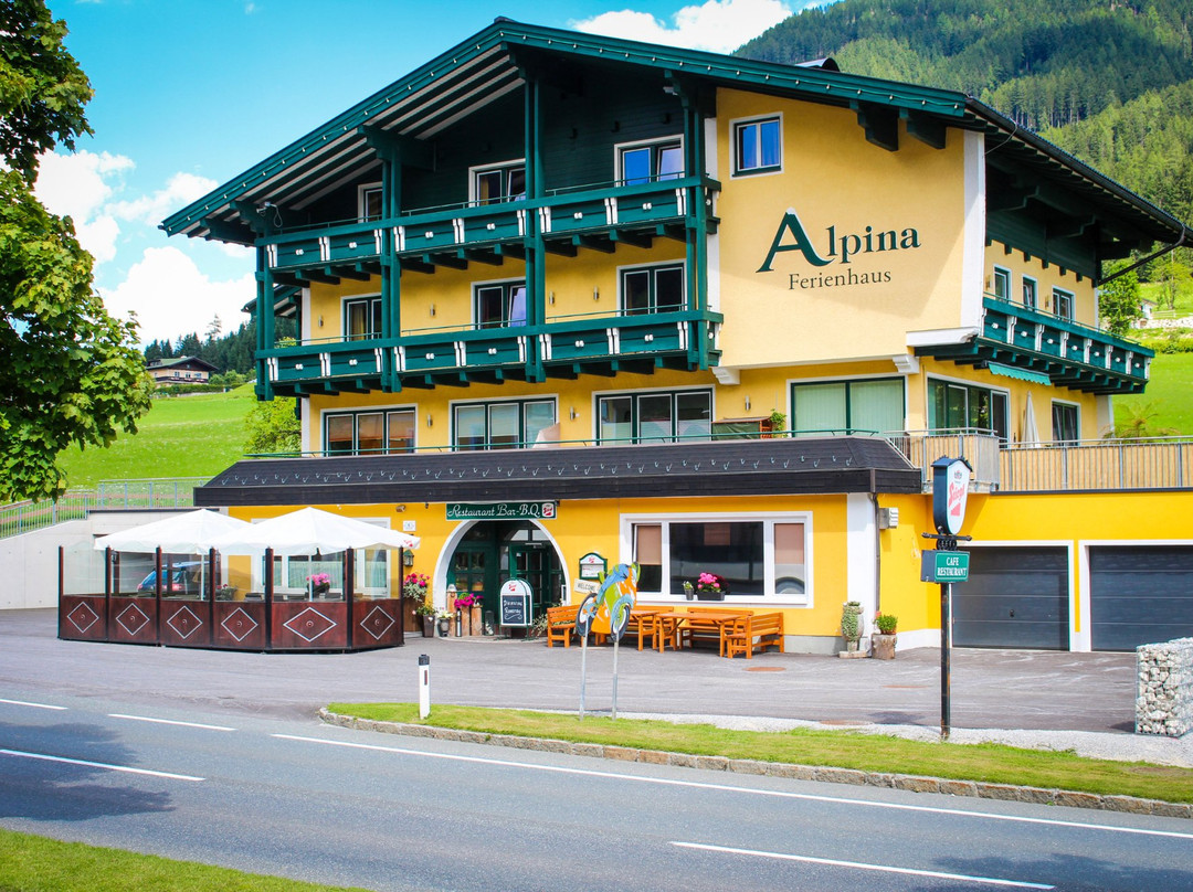St Martin am Tennengebirge餐馆和美食-Restaurant B.Q. Harry's Bar
