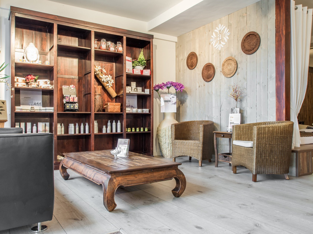 Aiyara Wellness & Aroma景点图片
