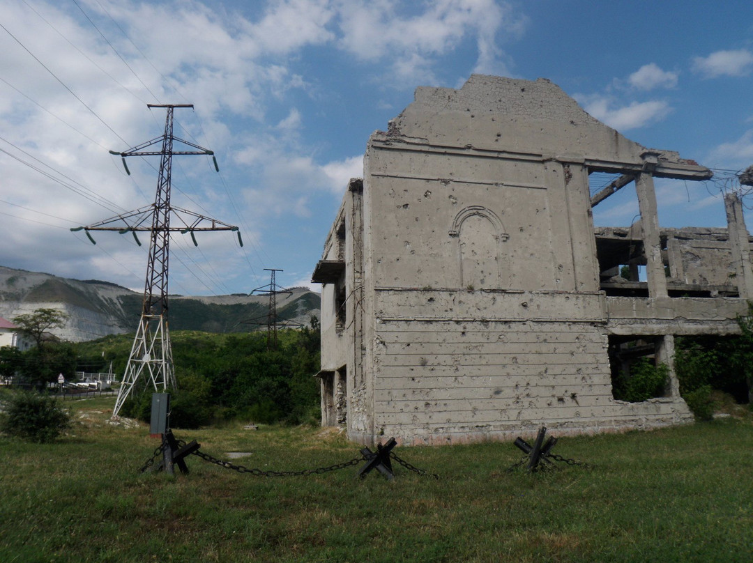 Ruins of the Palace of Culture景点图片