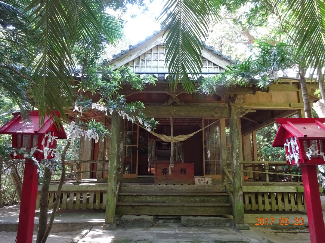 Homan Shrine景点图片